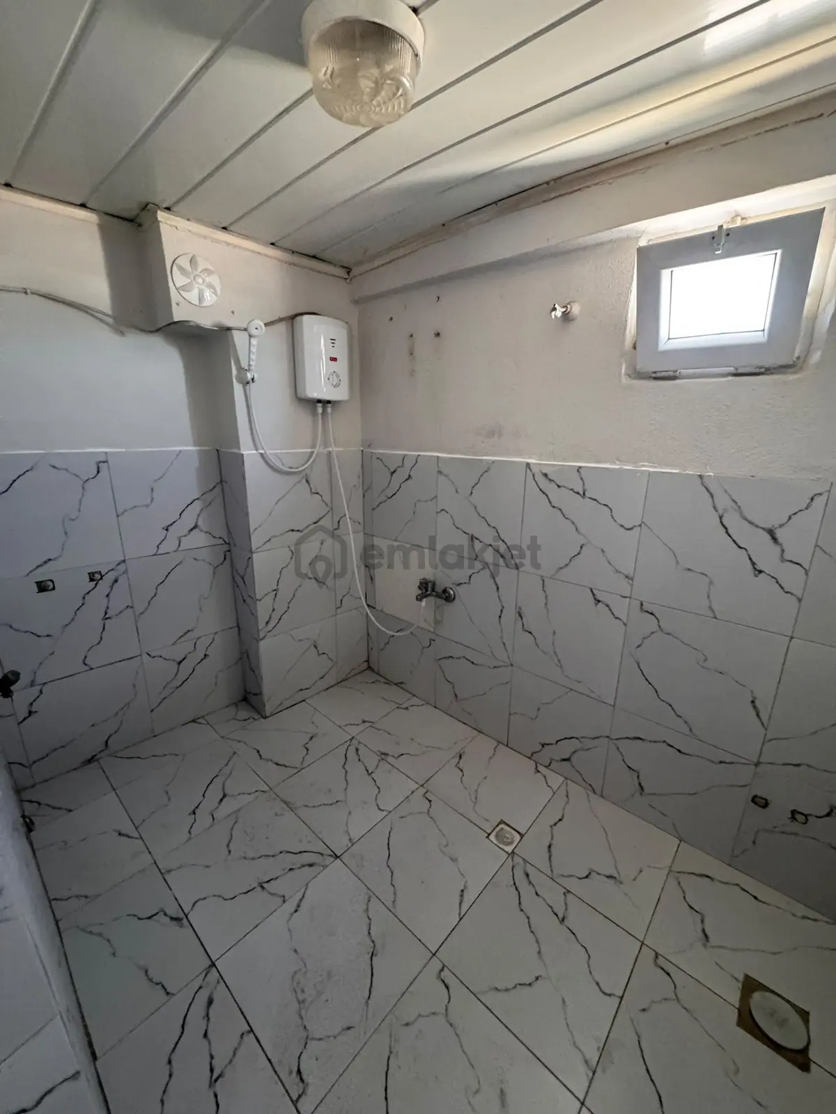 Küçükbalıklı Mahallesi’nde Kiralık 3+1 Daire - 3