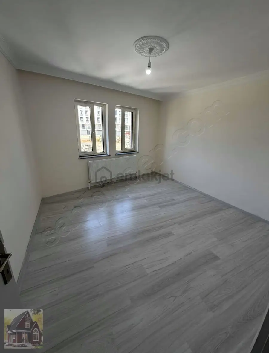 Seydişehir Merkezde Satılık 3+1 Daire - 23
