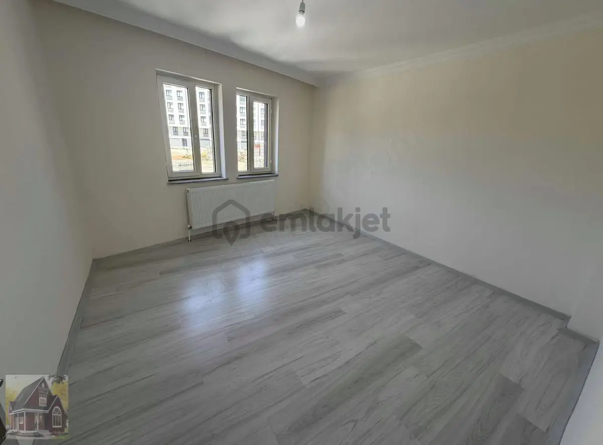 Seydişehir Merkezde Satılık 3+1 Daire - 25