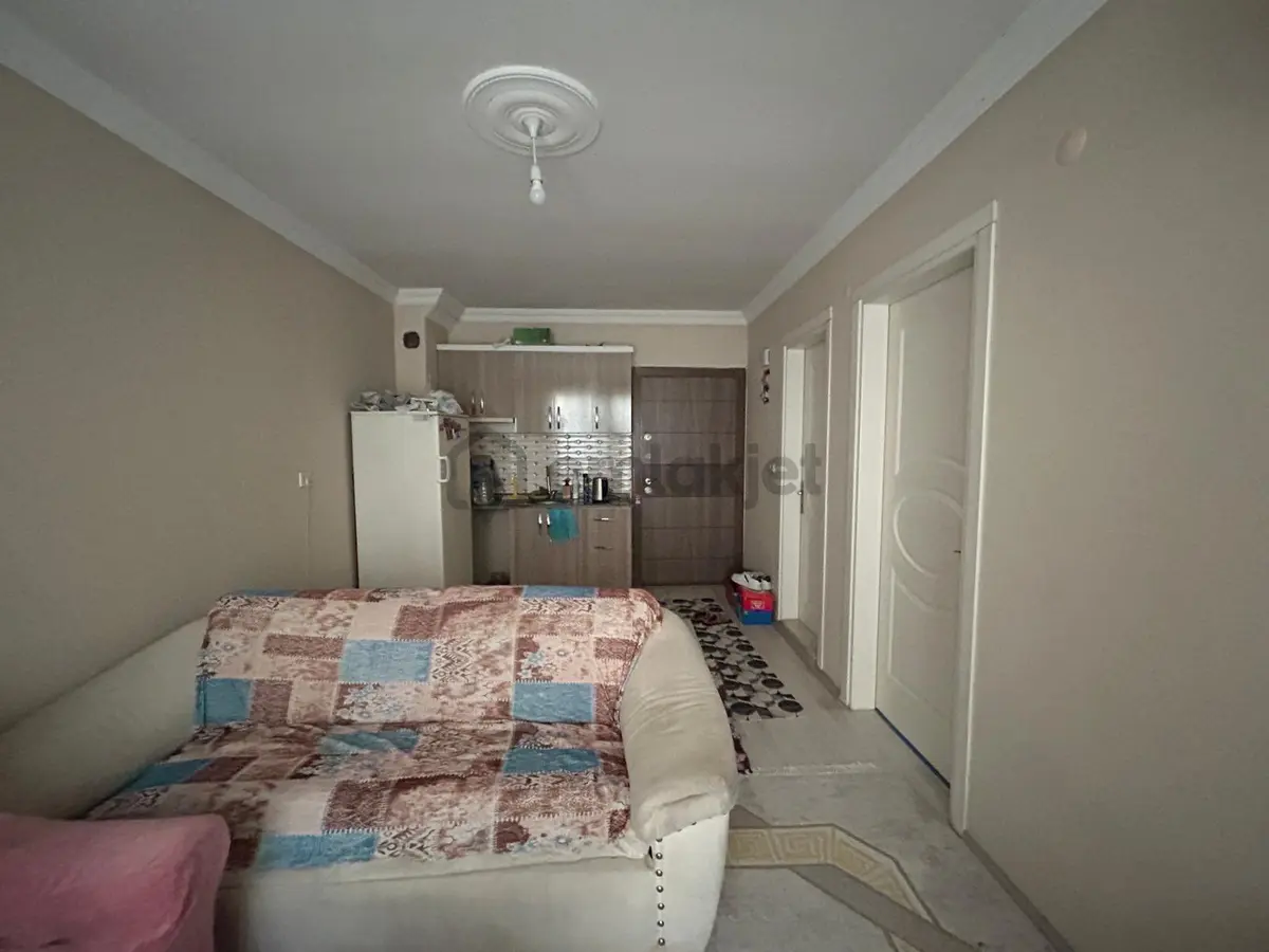 Sümerr Mahallesinde 1+1 Ful Eşyalı Balkonlu Satılık Daire - 5