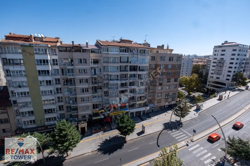 Maltepe'de Satılık 3+1 Konut&işyeri - 19