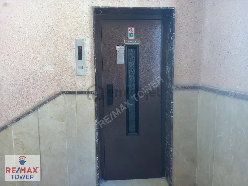 Turan Güneş Bulvarı Üzerinde, Kiralık Ofis/büro - 2