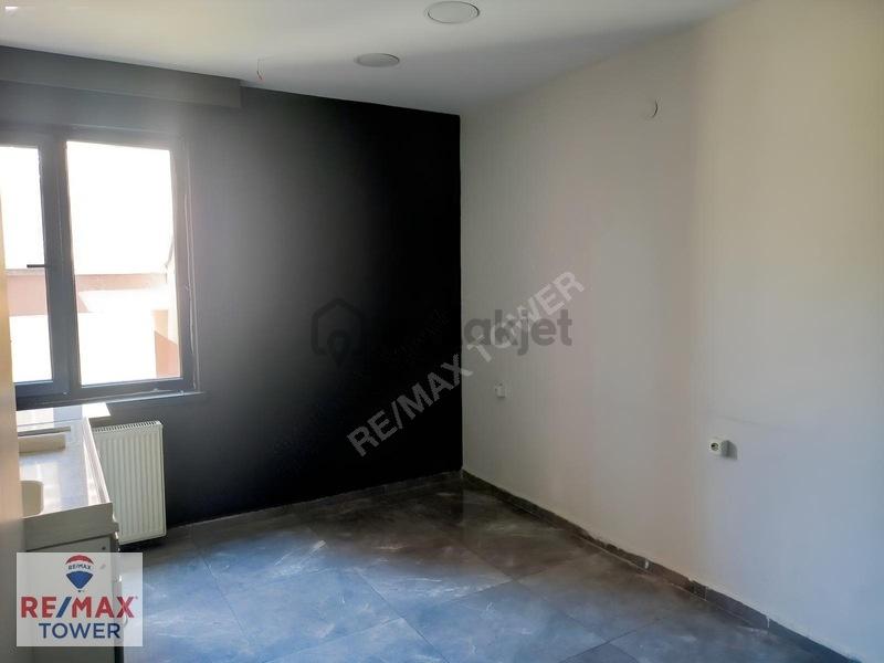 Turan Güneş Bulvarı Üzerinde, Kiralık Ofis/büro - 14