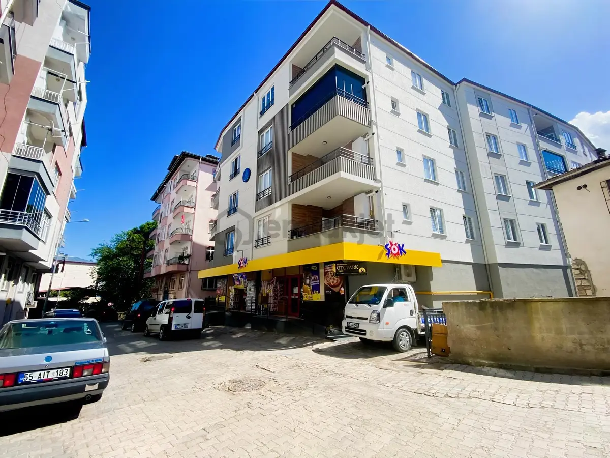 Revizyon'dan Şehir Merkezinde **satılık 2+1 Daire** - 12