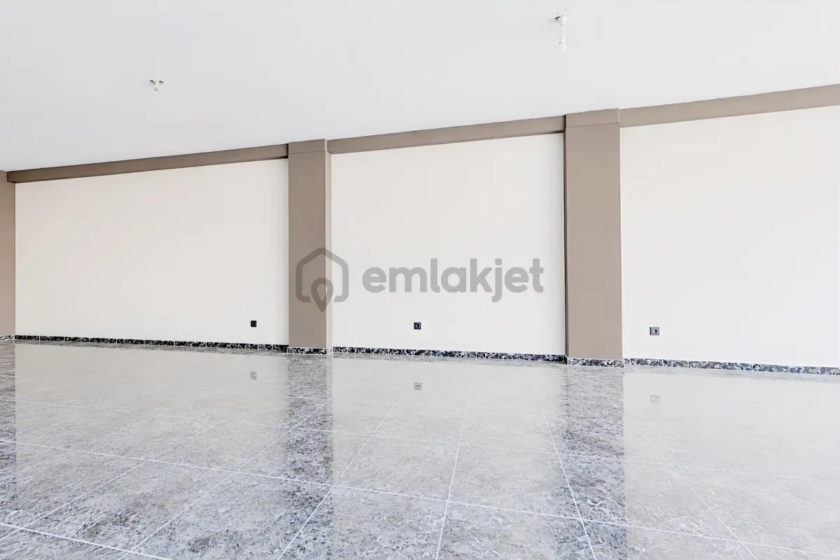 Remax Advantage'den Gürsu'da 105 M2 Dükkan - 8