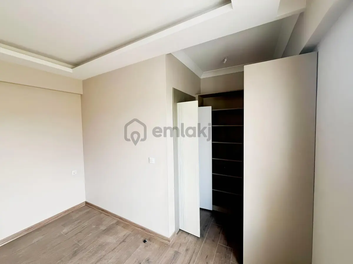 Batıkent Çakırlar Nowa West 2+1 Ebevyn Banyolu Kapalı Mutfaklı - 20