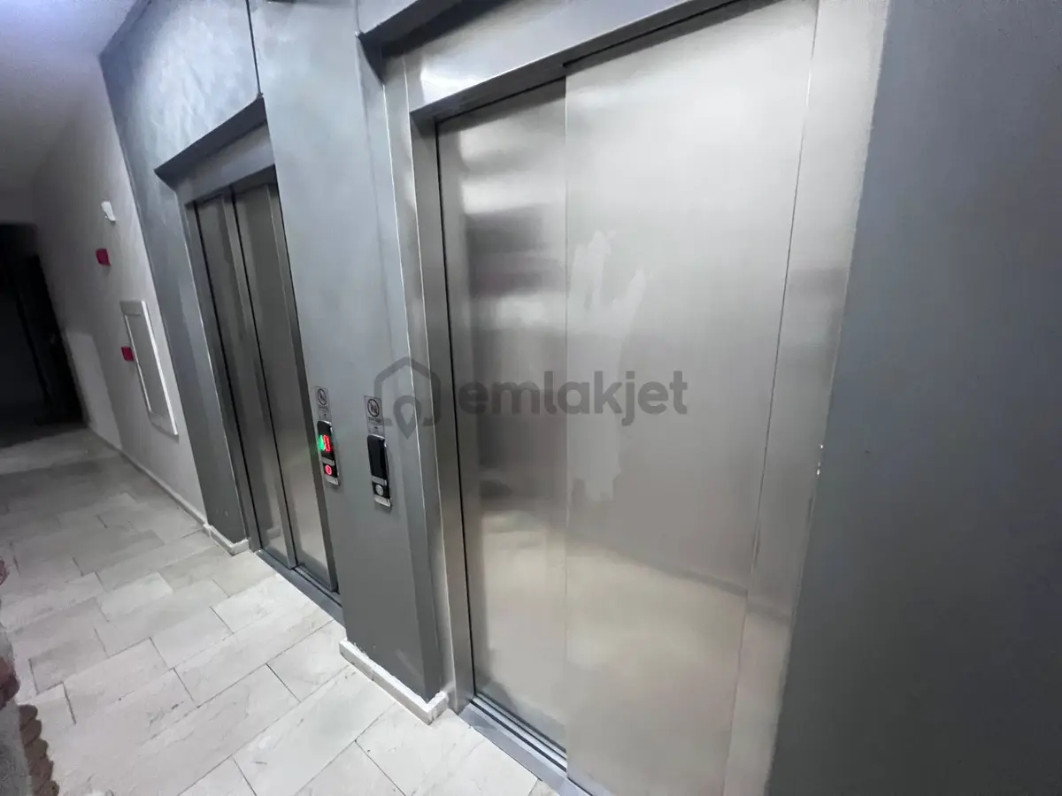 Eyüp Ülgen Sitesinde 2+1 Satılık Daire - 10