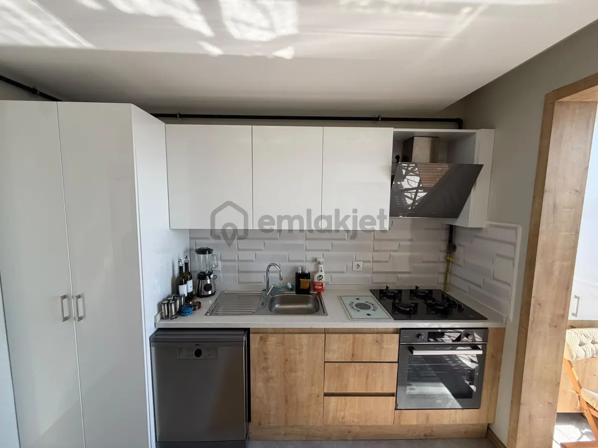 Deniz Manzaralı Site İçerisinde Bakımlı, Ekstra Tadilatlı, Temiz Daire - 14