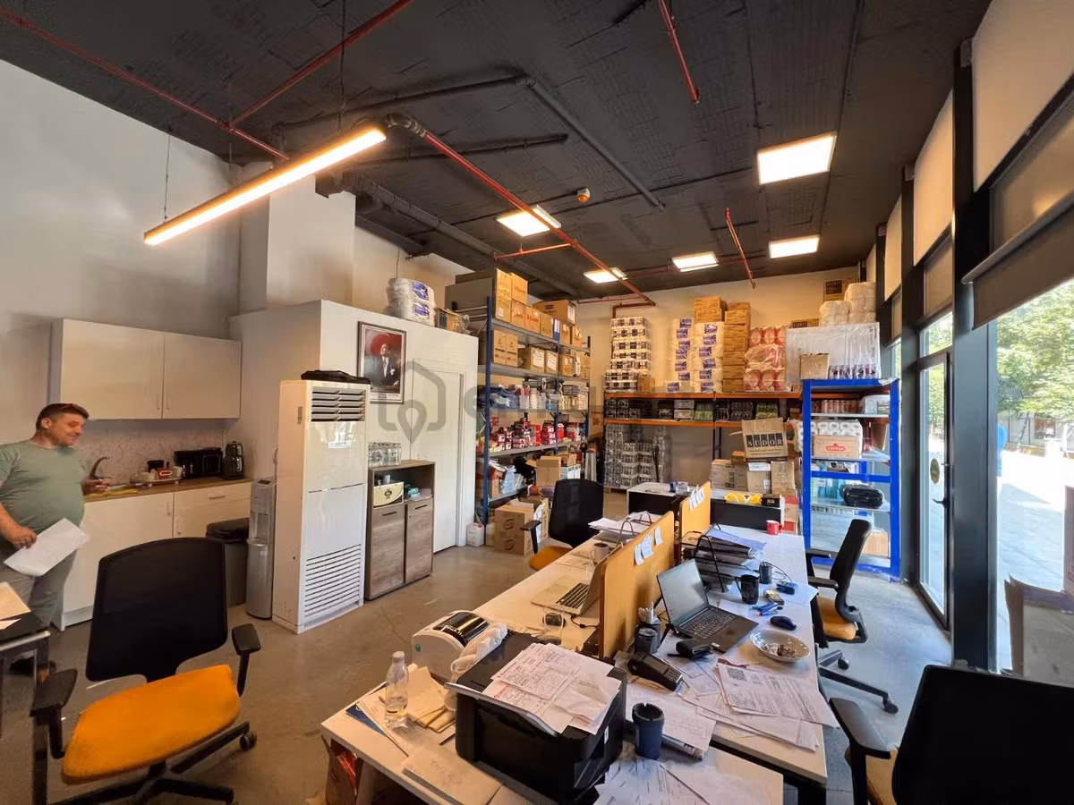 Kordon İstanbulda 220 M2 Satılık Dükkan - 6
