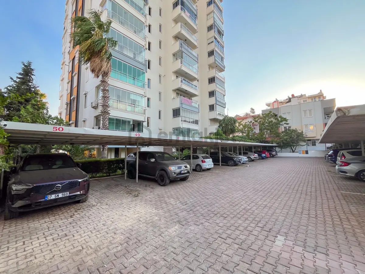 Premıum Site | Cadde Üzeri | Denize 500 Mt | Full Tadilatlı 1+1 - 21