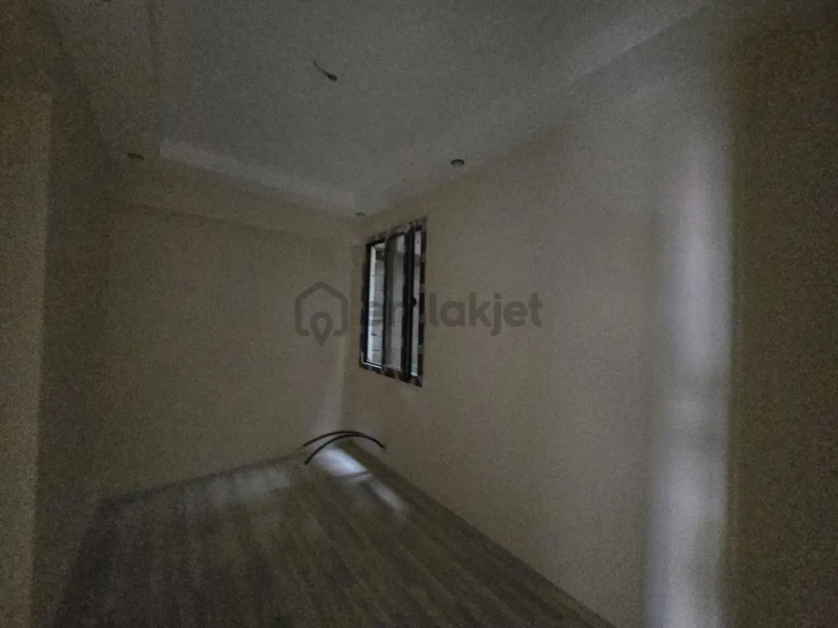Hakev'den Zey Caddesinde Kiralık Sıfır Ofis - 10