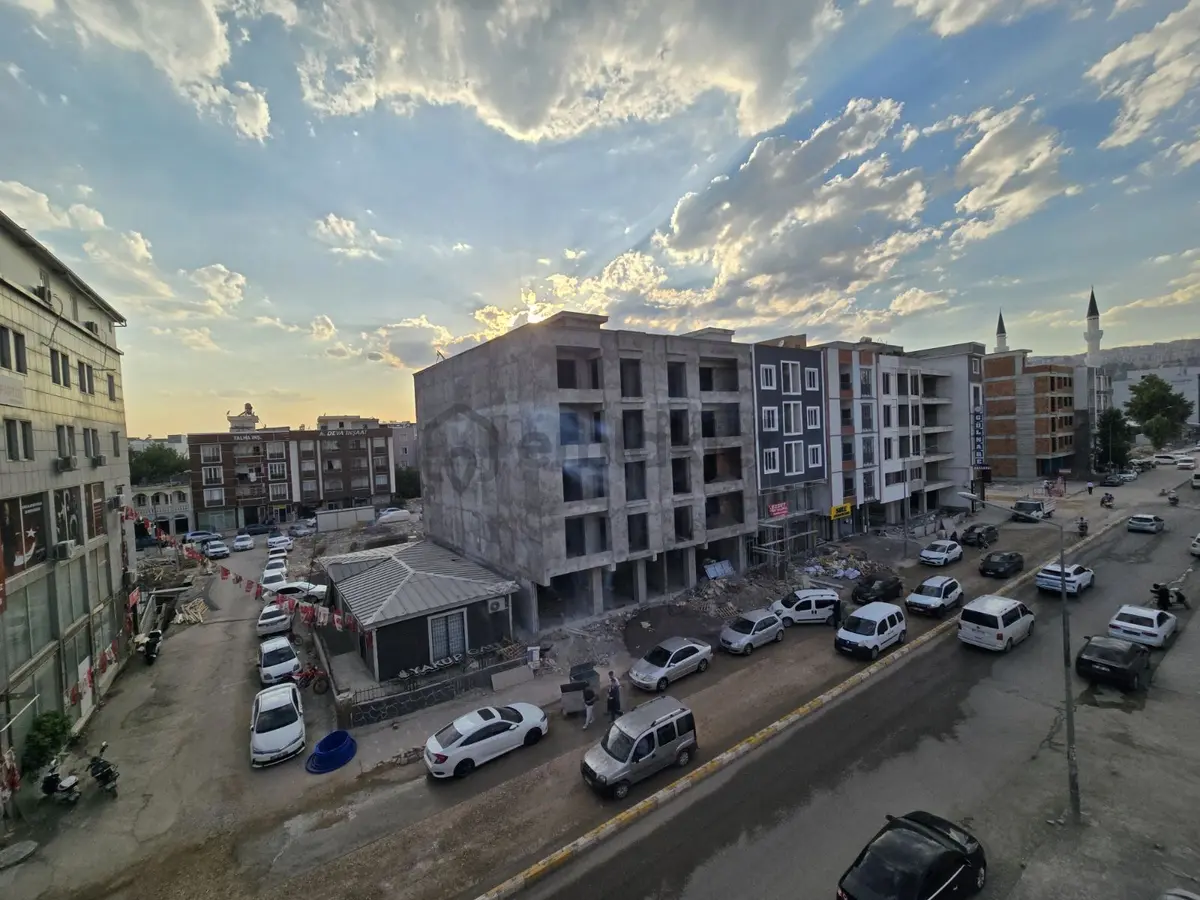 Hakev'den Zey Caddesinde Kiralık Sıfır Ofis - 6