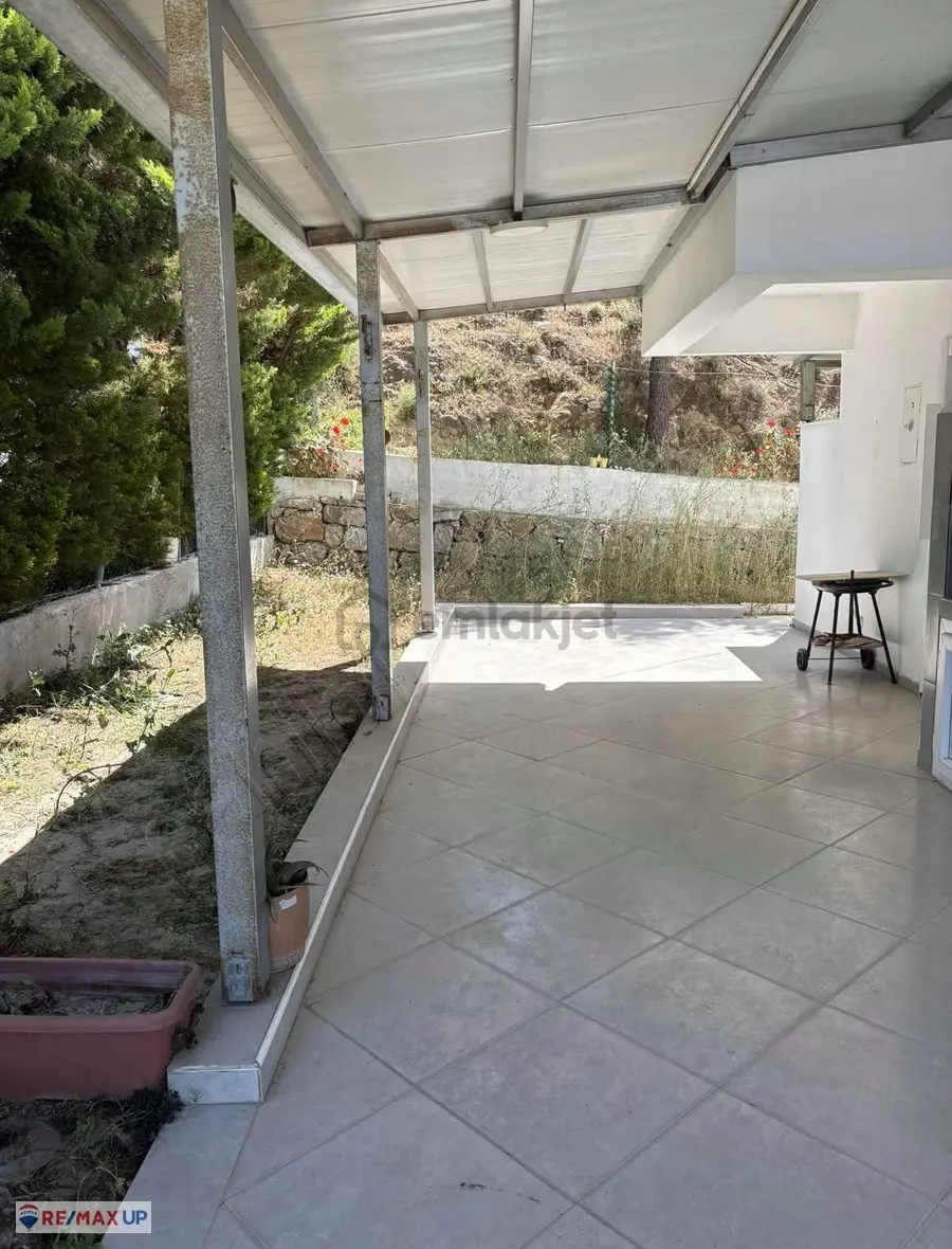 Ar Ko Sitesinde Eşyalı Kiralık Villa - 12