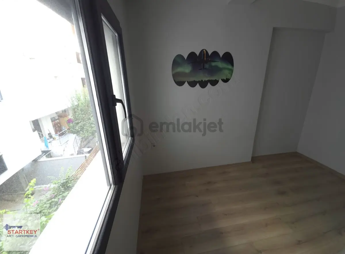 Karşıyaka Şemiklerde Kiralık 1+1 Daire - 26