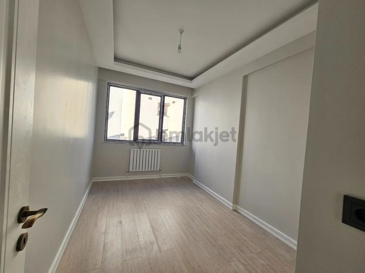 Yeni Rota Emlaktan Yeni Yapı Sıfır 3+1 Daire - 5