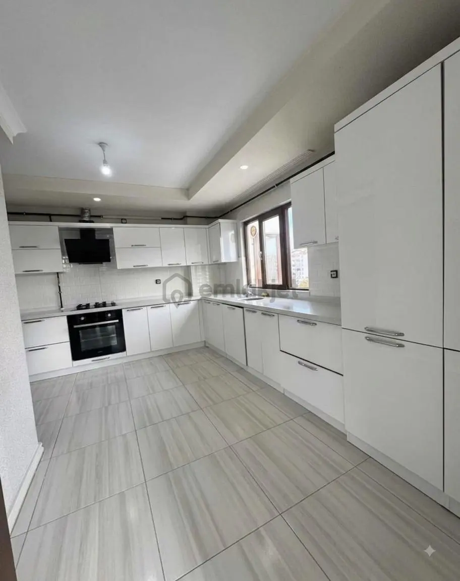 Aksaray Tacinde Satılık 3+1 Fırsat Daire