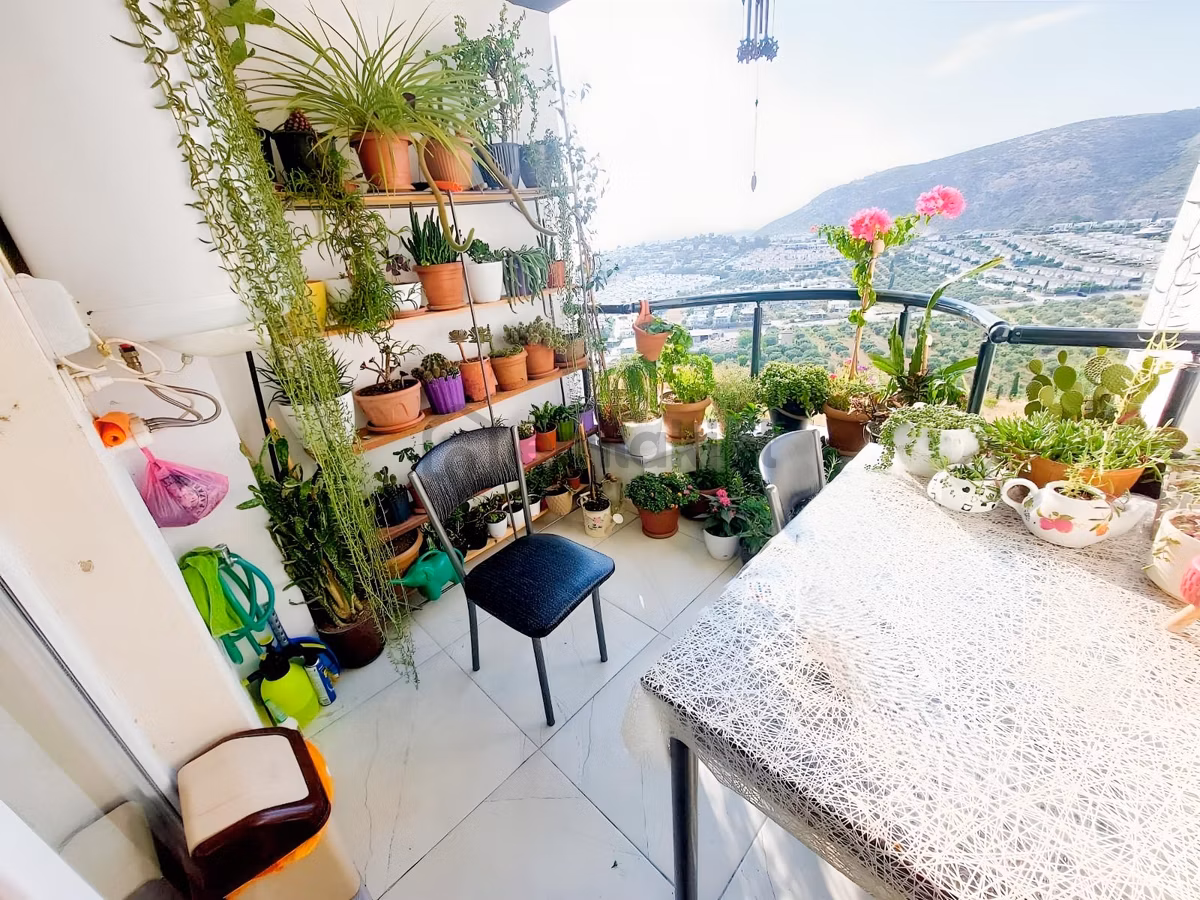 Kuşadası Değirmendere'de Deniz Manzaralı 2+1 Satılık Daire - 11