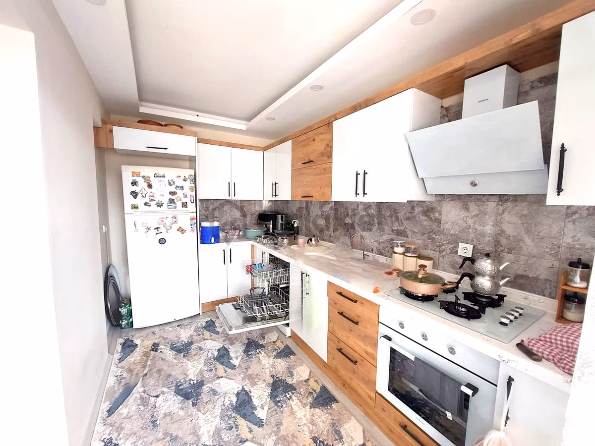 Kuşadası Değirmendere'de Deniz Manzaralı 2+1 Satılık Daire - 5