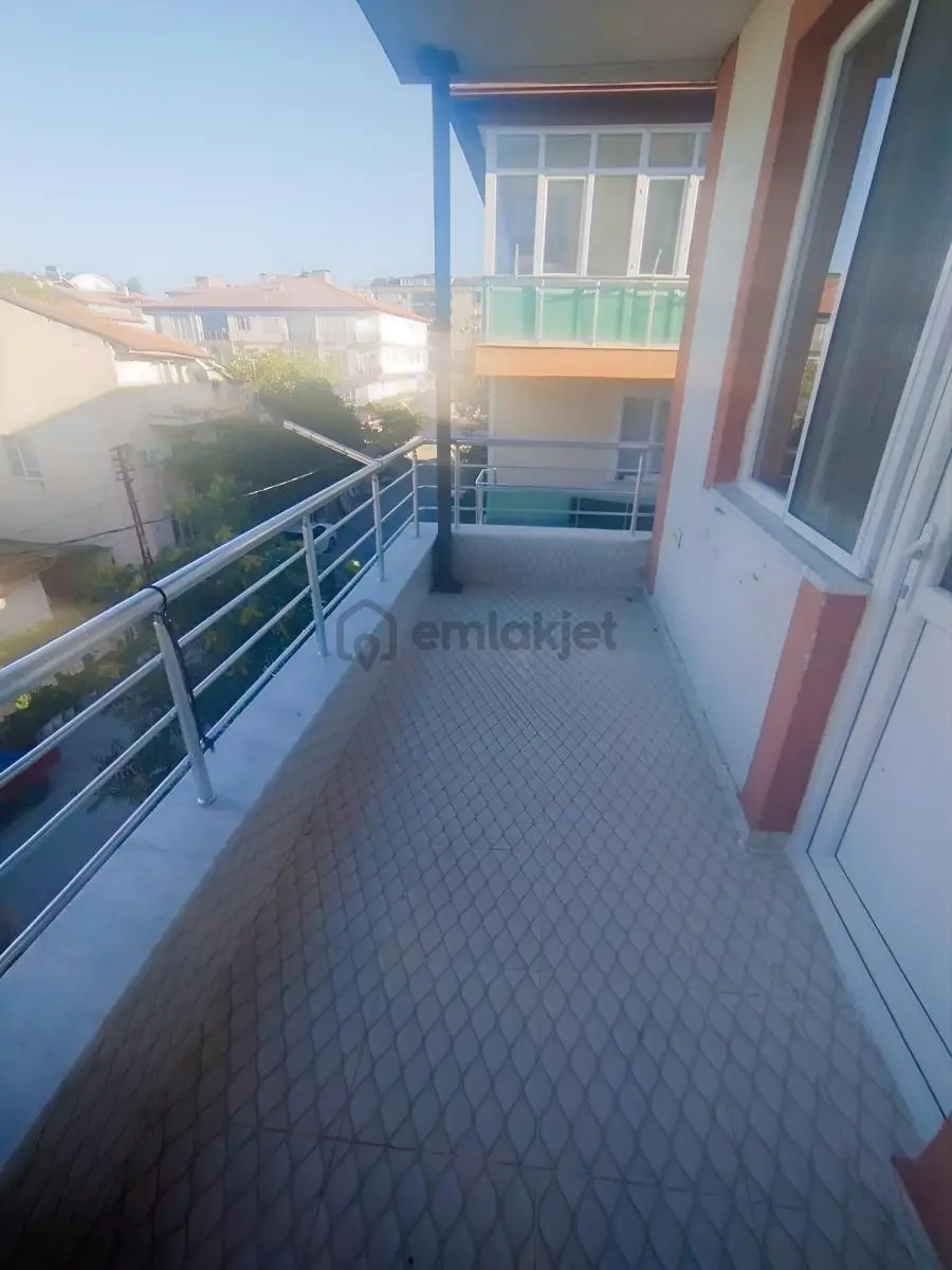 Bağlar Mahallesinde Kiralık 3+1 Arakat Daire - 6