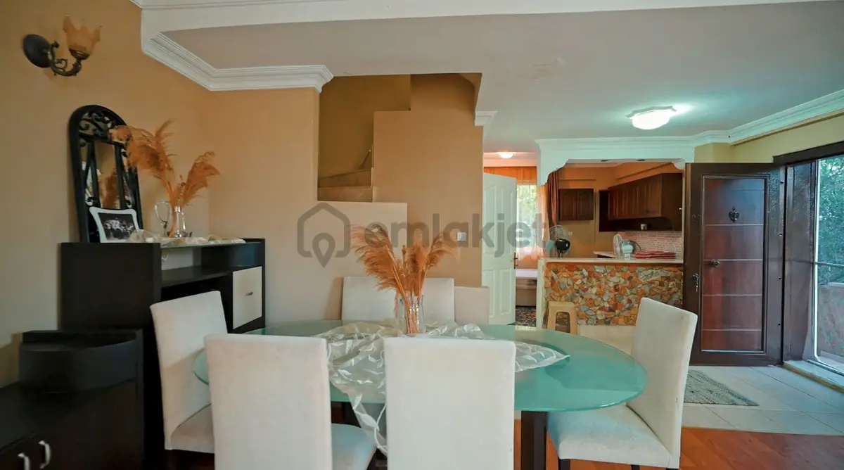 Ayvalık Sarımsaklı Da Satılık Villa.denize Yakın - 13
