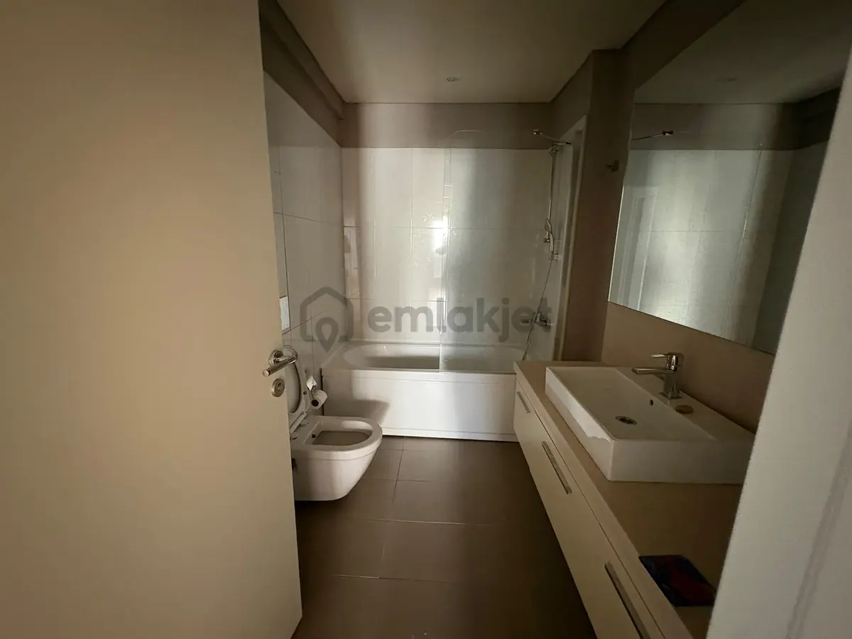 | Sinpaş Altınoran | 4,5+1 | Kiralık Daire | - 11