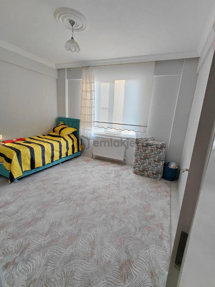 Dedebaba Mahallesinde Eşyalı Kiralık 2+1 Daire - 3