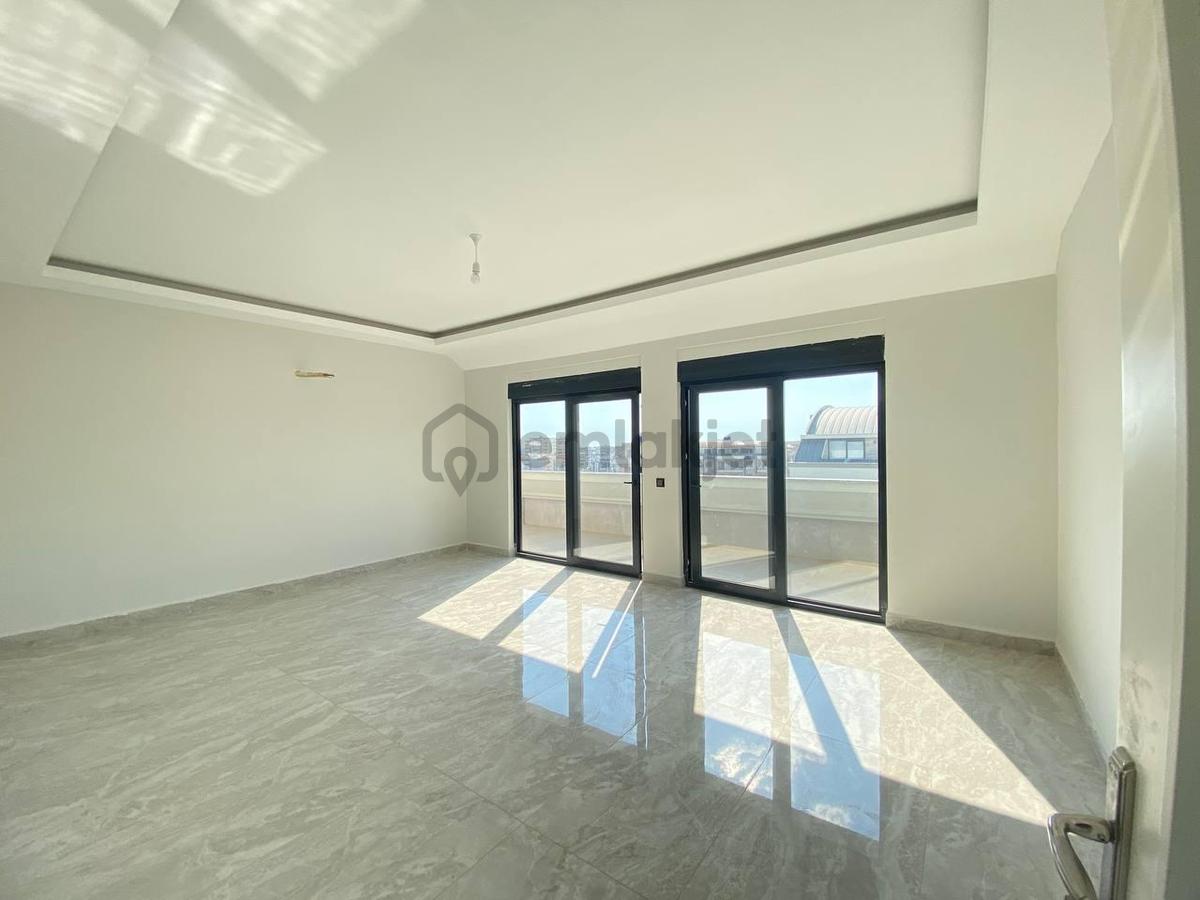 Alanya Oba'da Site İçerisinde Satılık 3+2 Dubleks Daire - 16