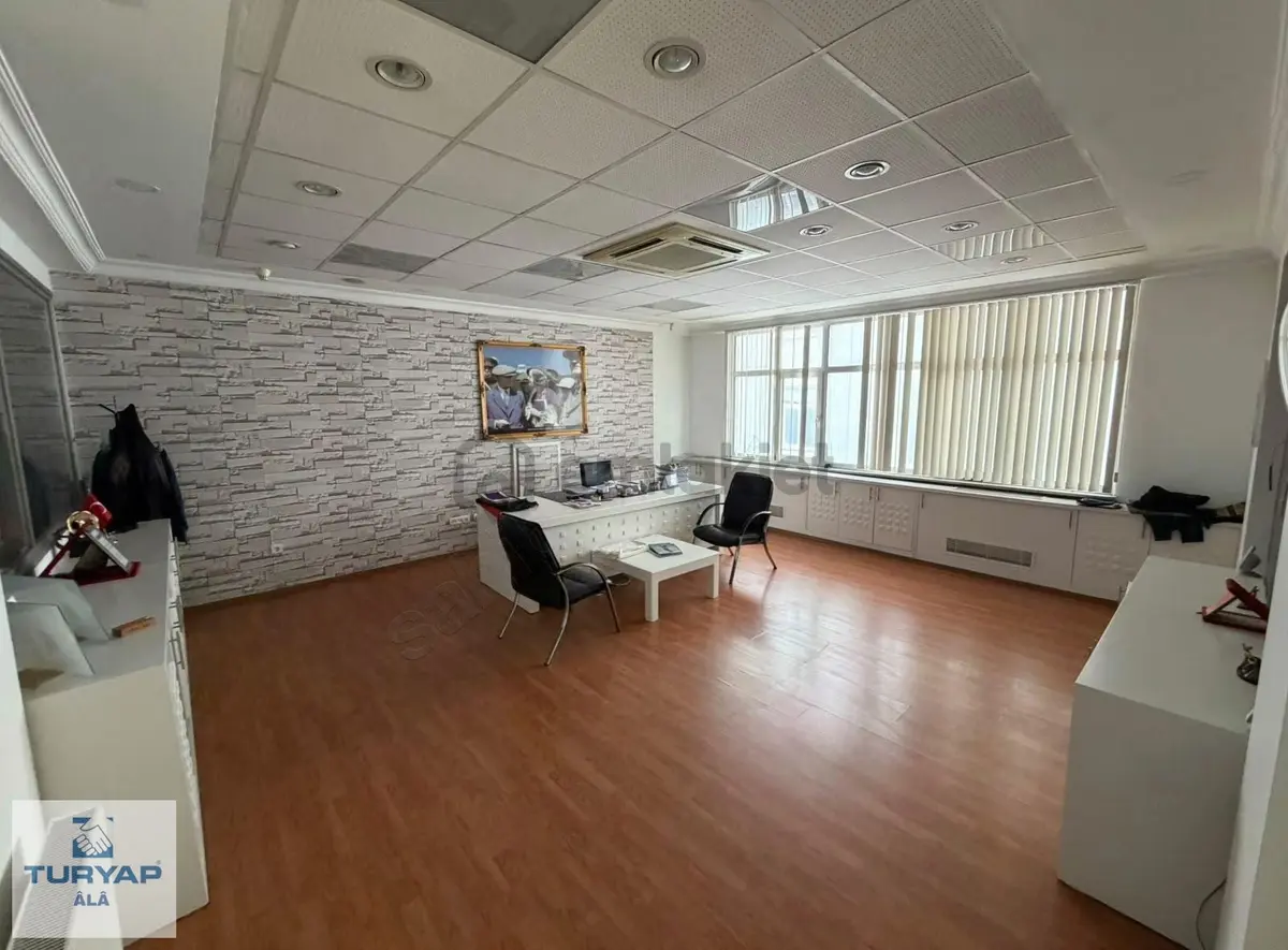Uğurmumcu'da Kiralık 500 M2 İş Yeri - 4