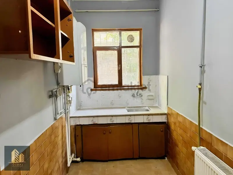 Özbal Emlak Ofis Rızvanağa Cadde Civarı Kiralık 1+1 Daire - 4