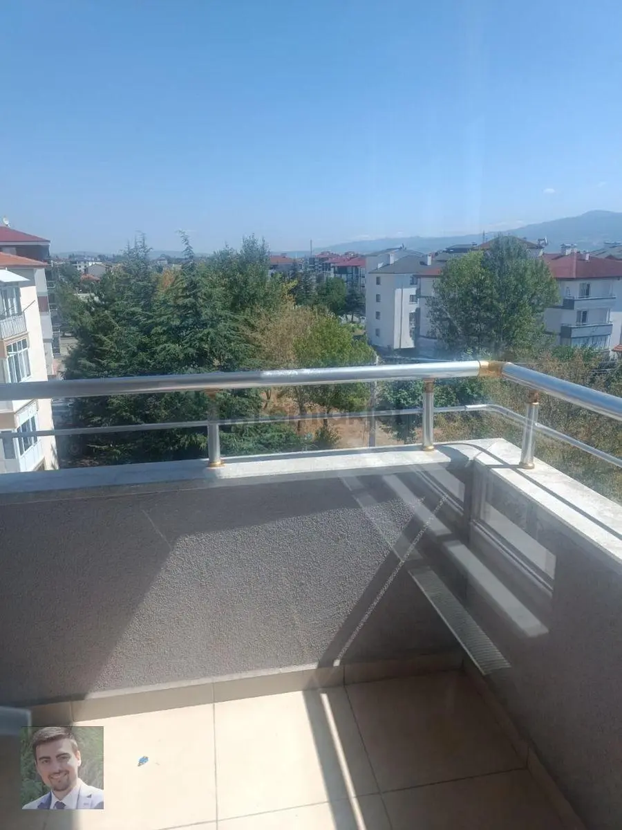 Sağlık Mahallesi Kiralık 3+1 Daire - 8