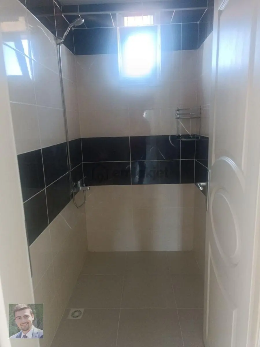 Sağlık Mahallesi Kiralık 3+1 Daire - 17