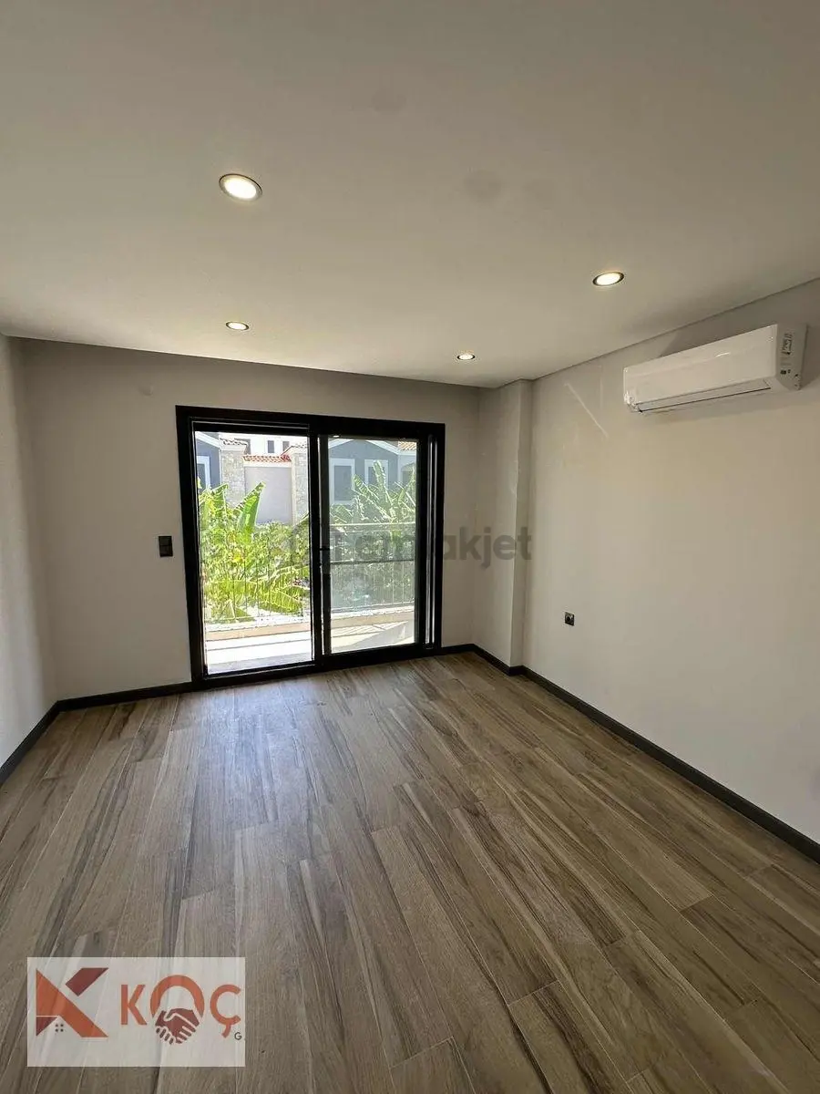 Davutlar'da 4+1 Özel Havuzlu Kiralık Villa - 32