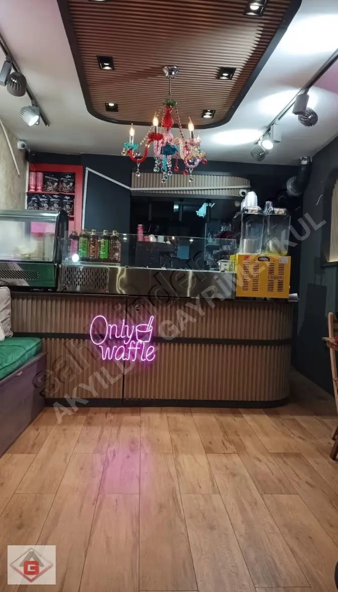 Kadikoy Pırı Pasada Devren Waffle Cı - 8