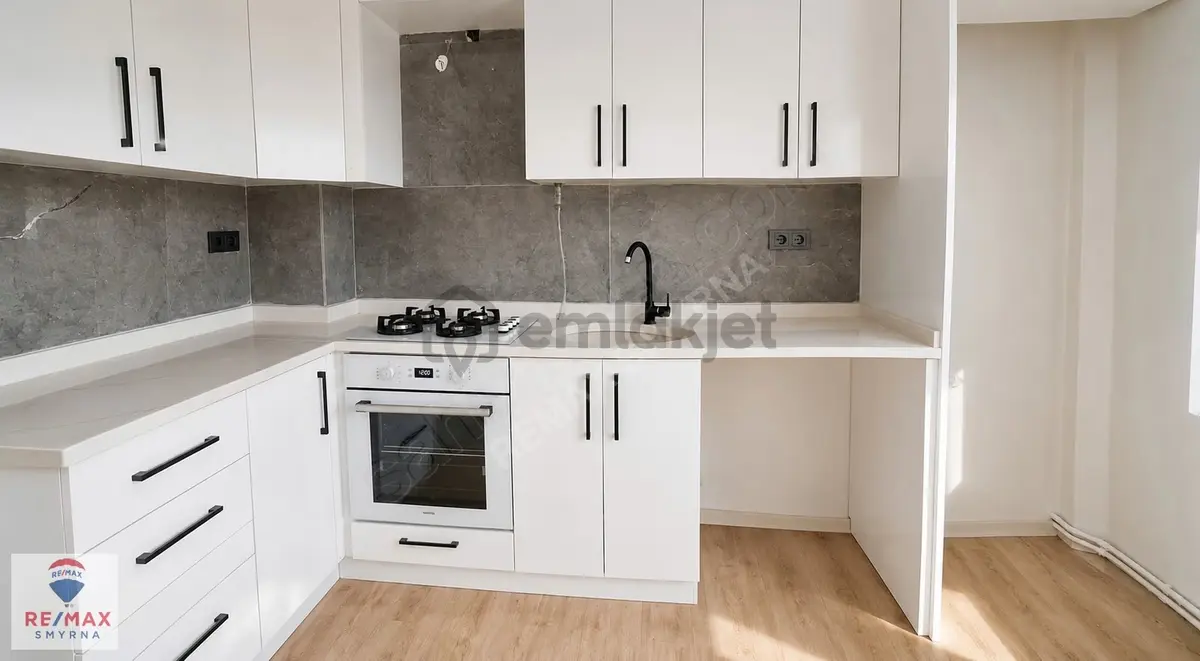 Dokuz Eylül Üniversite Karşısı Fuul Tadilatlı Satılık 3+1 Daire - 17