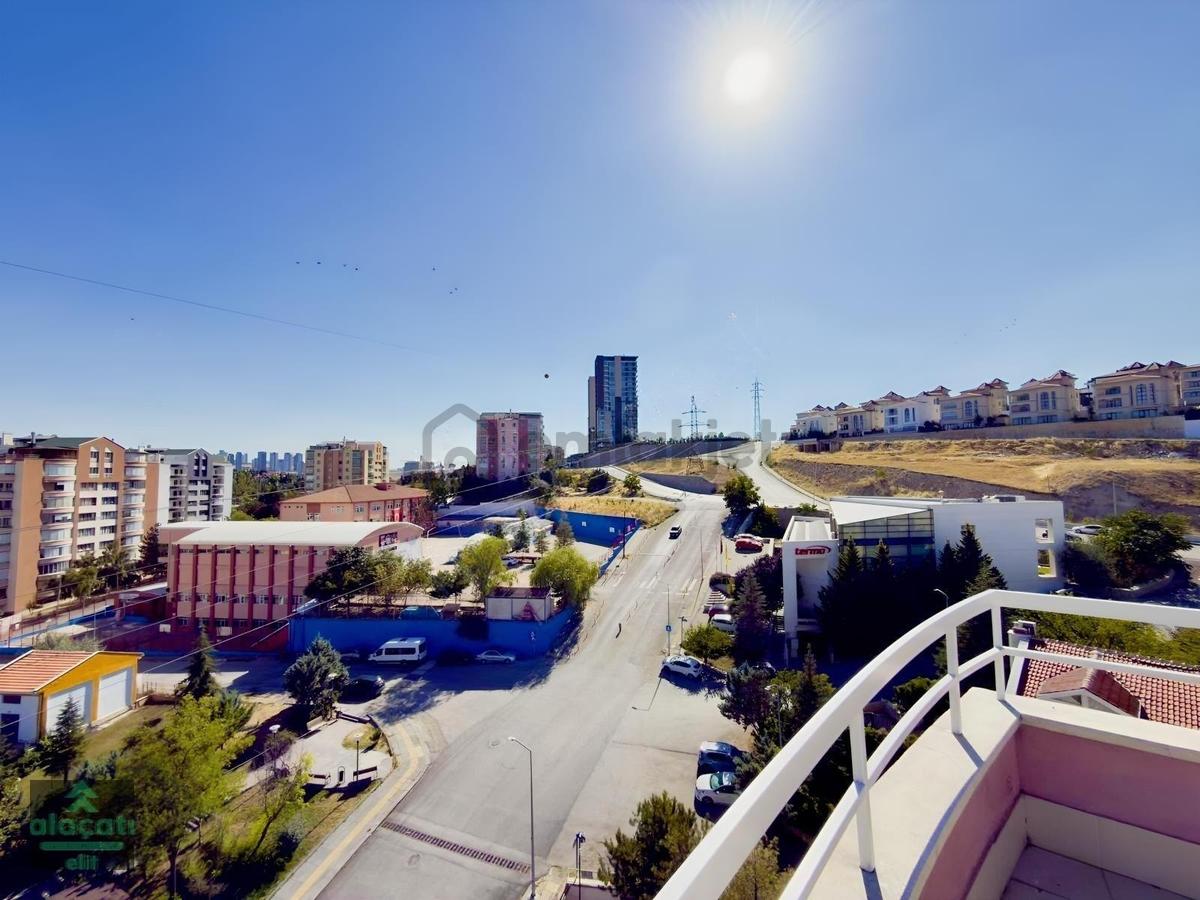 Mutlukent'te | 5+1 | 300 Net M² | Dev Teraslı | Açık Havuzlu - 18