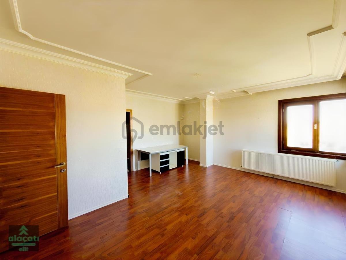 Mutlukent'te | 5+1 | 300 Net M² | Dev Teraslı | Açık Havuzlu - 8