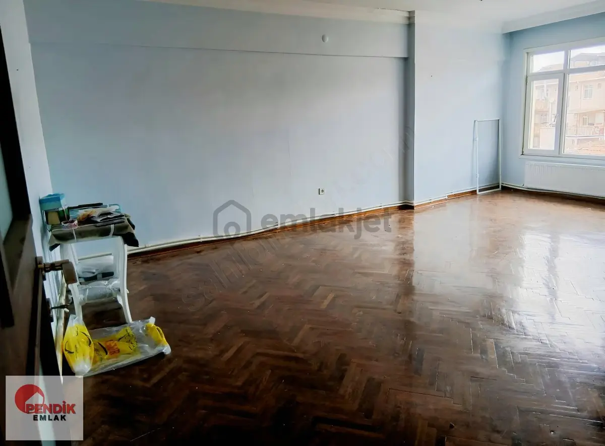 Pendik Çarşı Merkezde Satılık 3+1 Daire. - 25