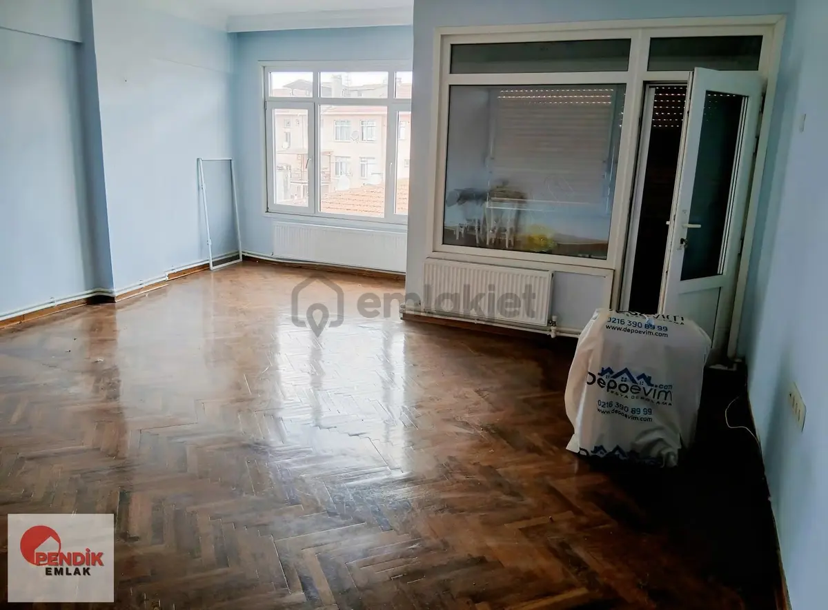 Pendik Çarşı Merkezde Satılık 3+1 Daire. - 18