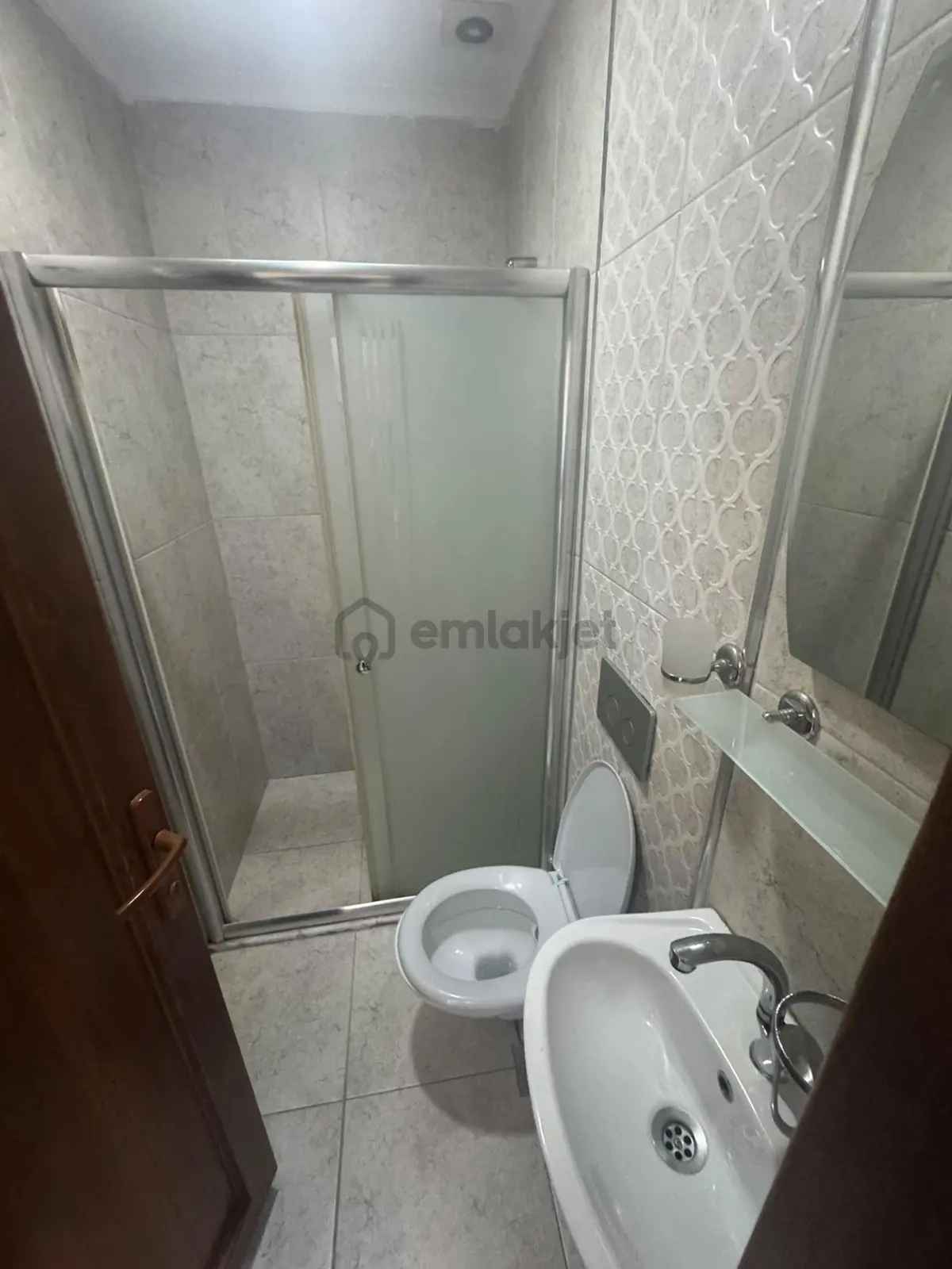Trabzon Konaklarda Eşyalı Kiralık 1+1 Daire - 11