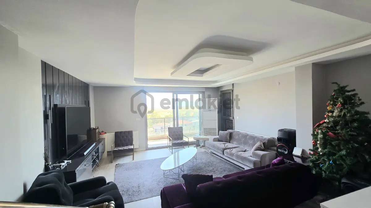 Villakent'te 3+2 Havuzlu Villa - 6