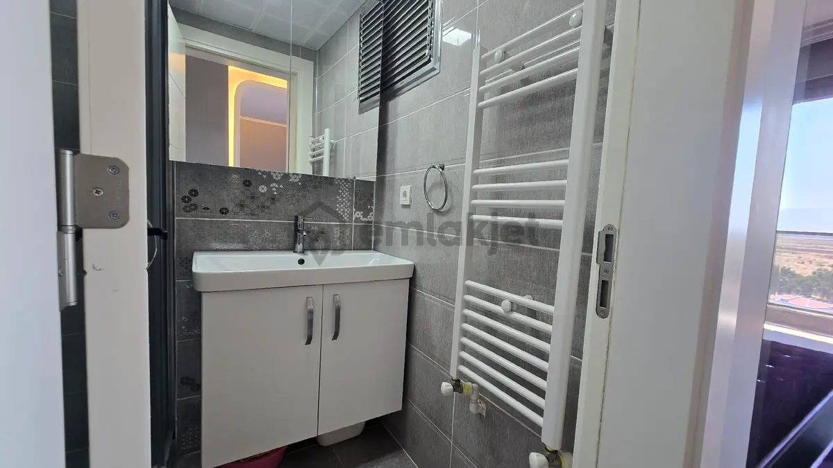 Villakent'te 3+2 Havuzlu Villa - 13