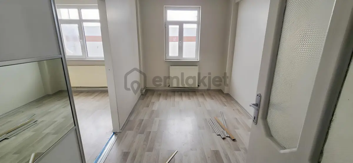Msyapı Emlaktan Merkezde Satılık Güney Cepheli 2+1 Daire - 15