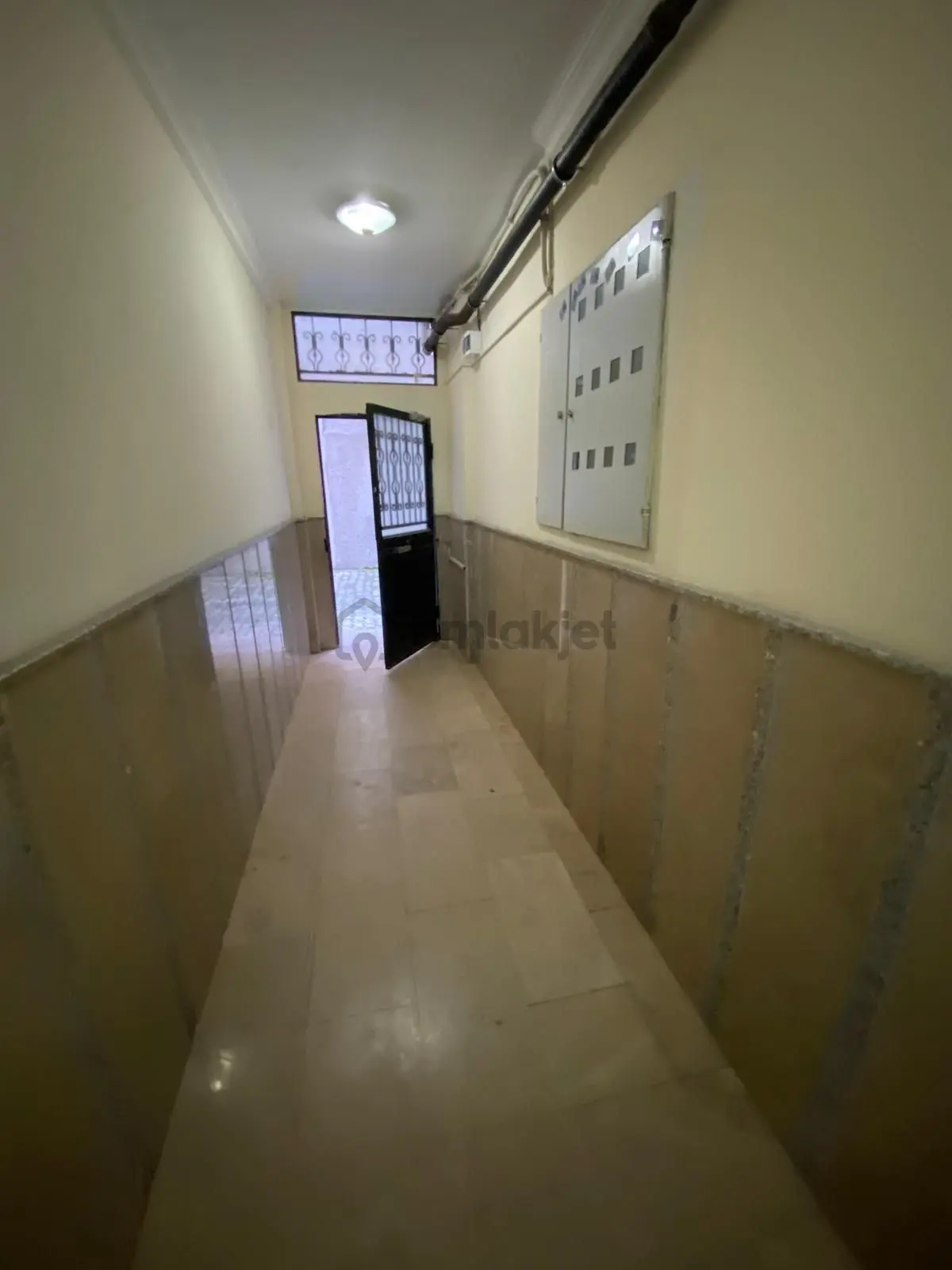 Trabzon Araklı Merkez'de Kiralık Daire - 17