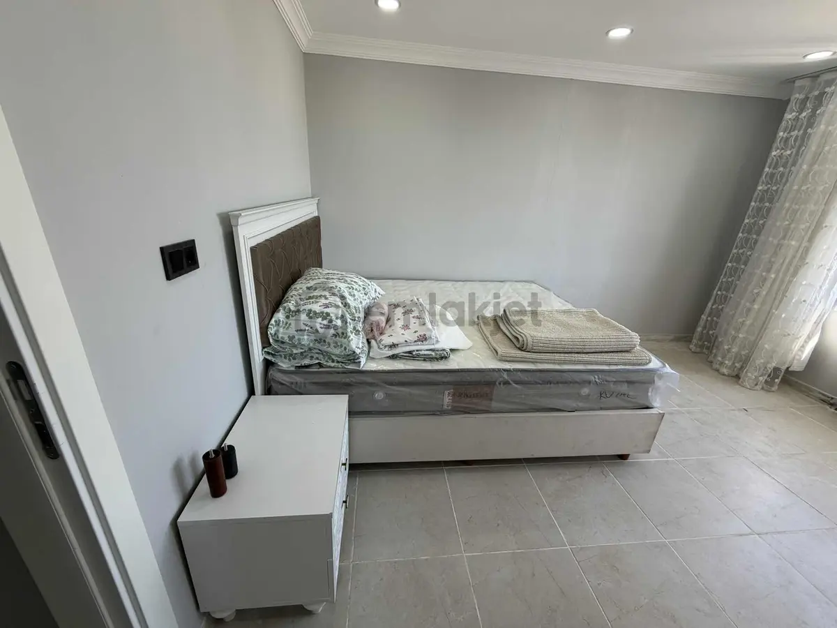 Yıldız Emlaktan 1+1 Eşyalı Kiralık Daire - 11