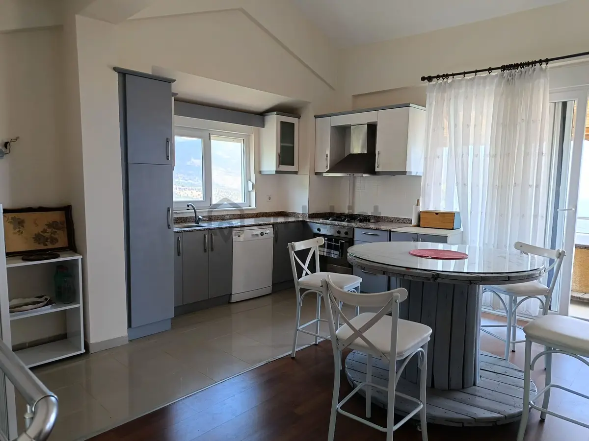Çağlarca'da Şehir Ve Deniz Manzaralı Satılık Villa - 5