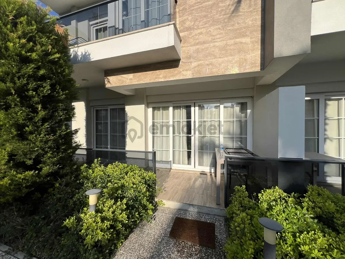 Full Özellıklı Sıtede 1 + 1 Eşyalı Kıralık Daıre - 10
