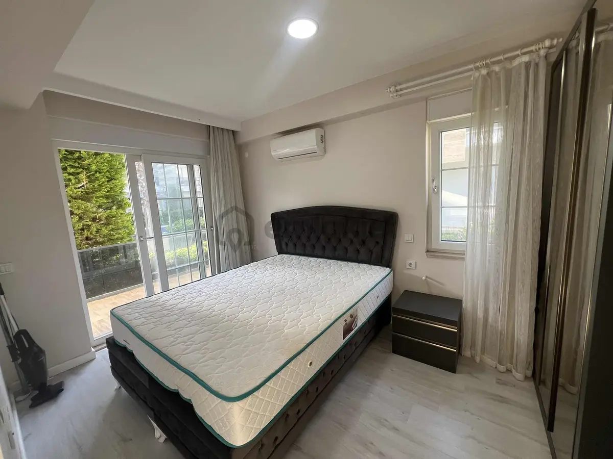 Full Özellıklı Sıtede 1 + 1 Eşyalı Kıralık Daıre - 16