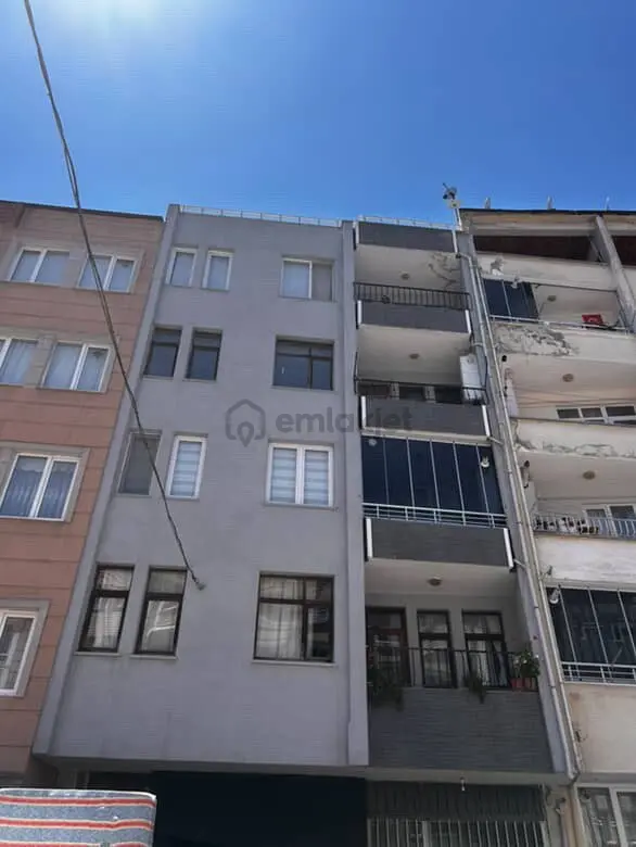 Sahibinden Bulvar Caddesi Arka Cephesinde 3+1 Doğalgazlı Daire