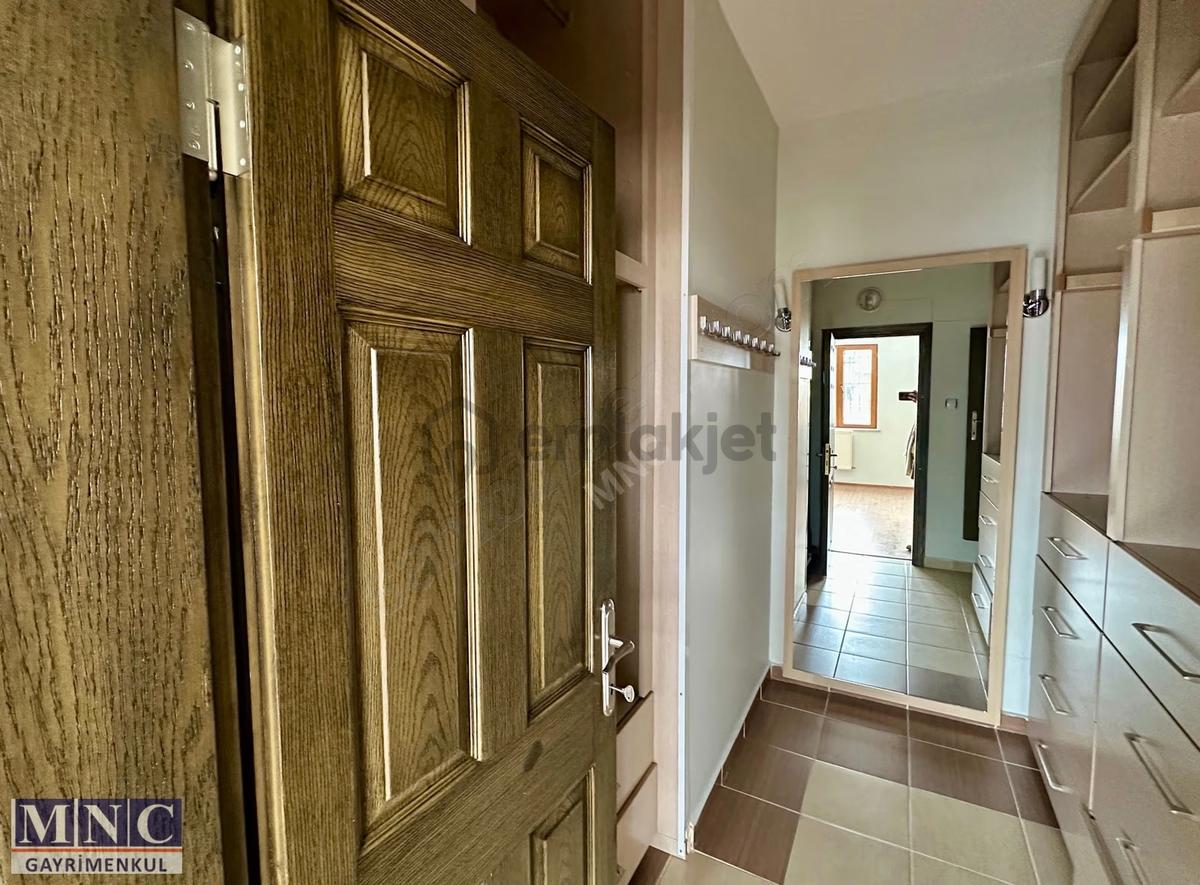 Merkezi Konumda, Geniş, Ferah, Kullanışlı, 10+3 Triplex Villa - 32