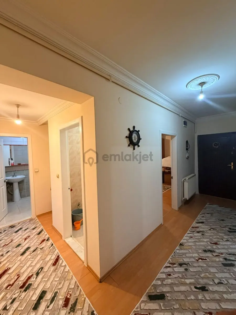 Güzelyalı Mahallesi 3+1 Geniş Satılık Daire Karadeniz Emlak - 18